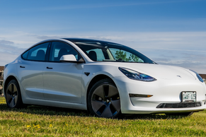 Tesla Model 3 2023 in Markham