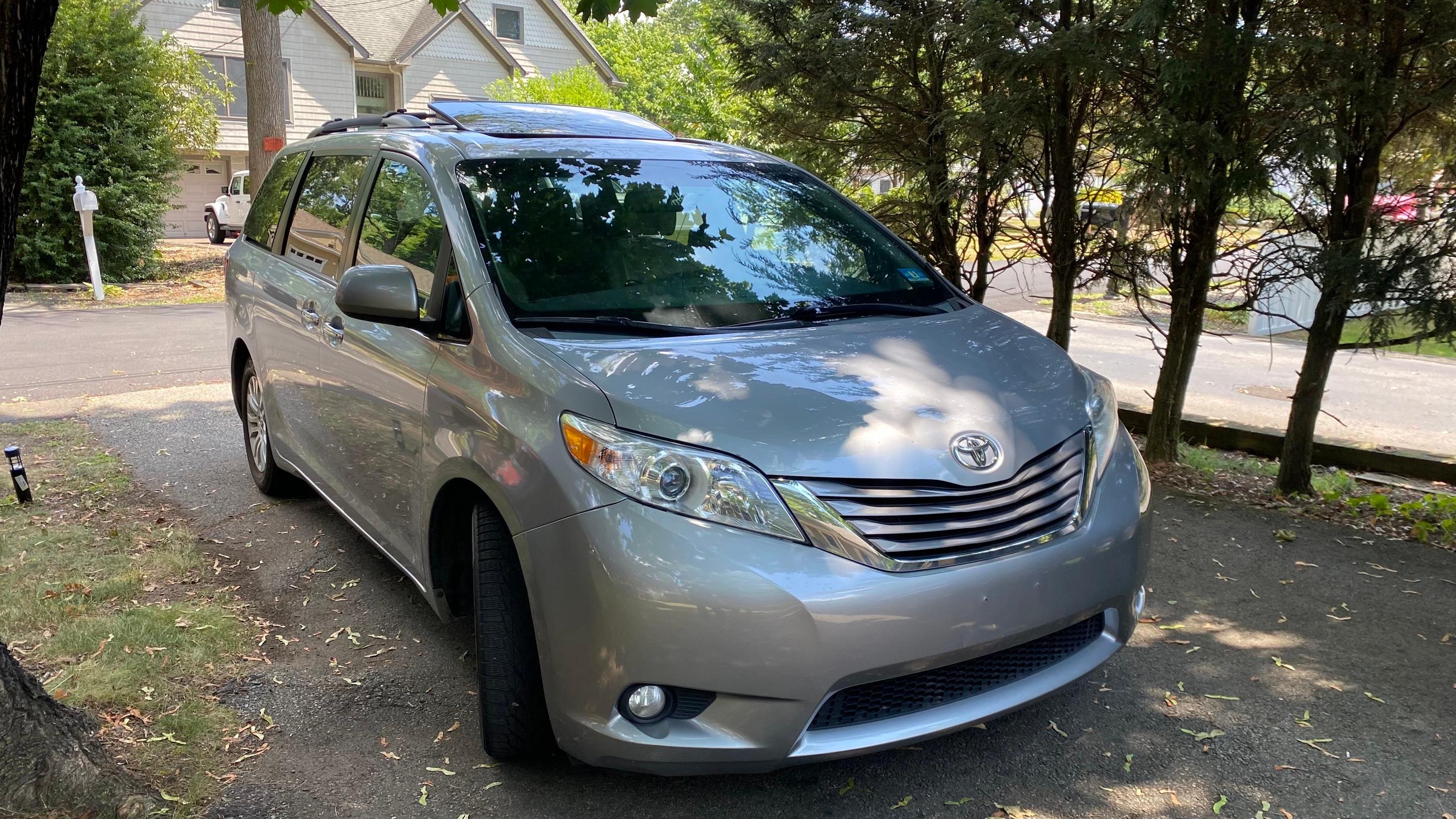 Toyota Sienna 2015 in Wayne, NJ