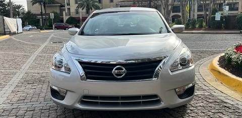 Nissan Altima 2015