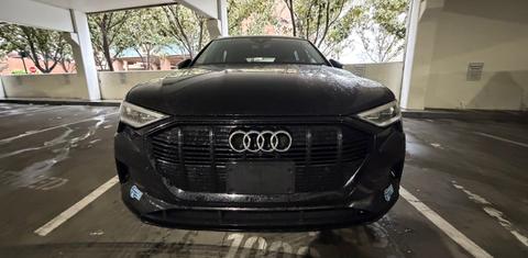 Audi e-tron 2021