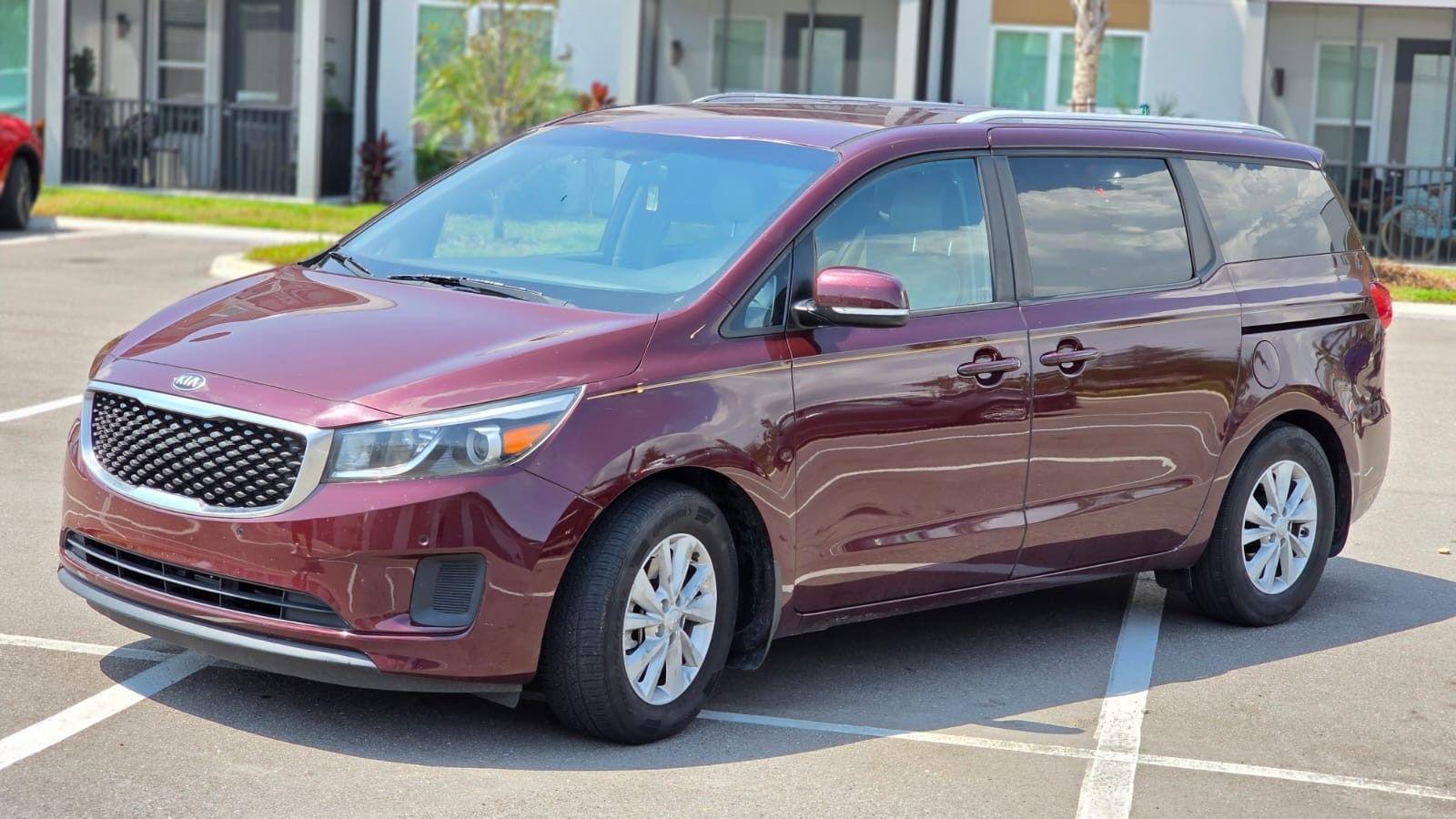 Kia Sedona 2016 in 
