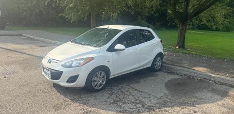Mazda Mazda2 2013