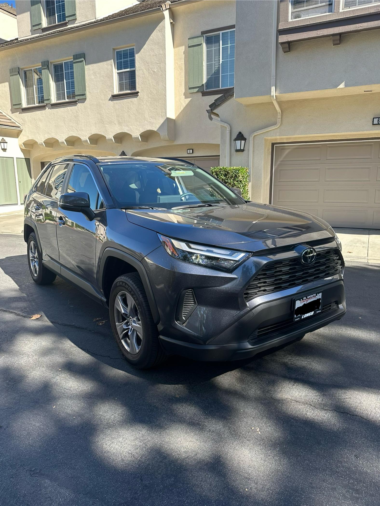 Toyota RAV4 Hybrid 2025 in 
