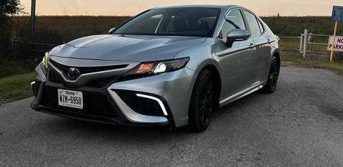 Toyota Camry 2024