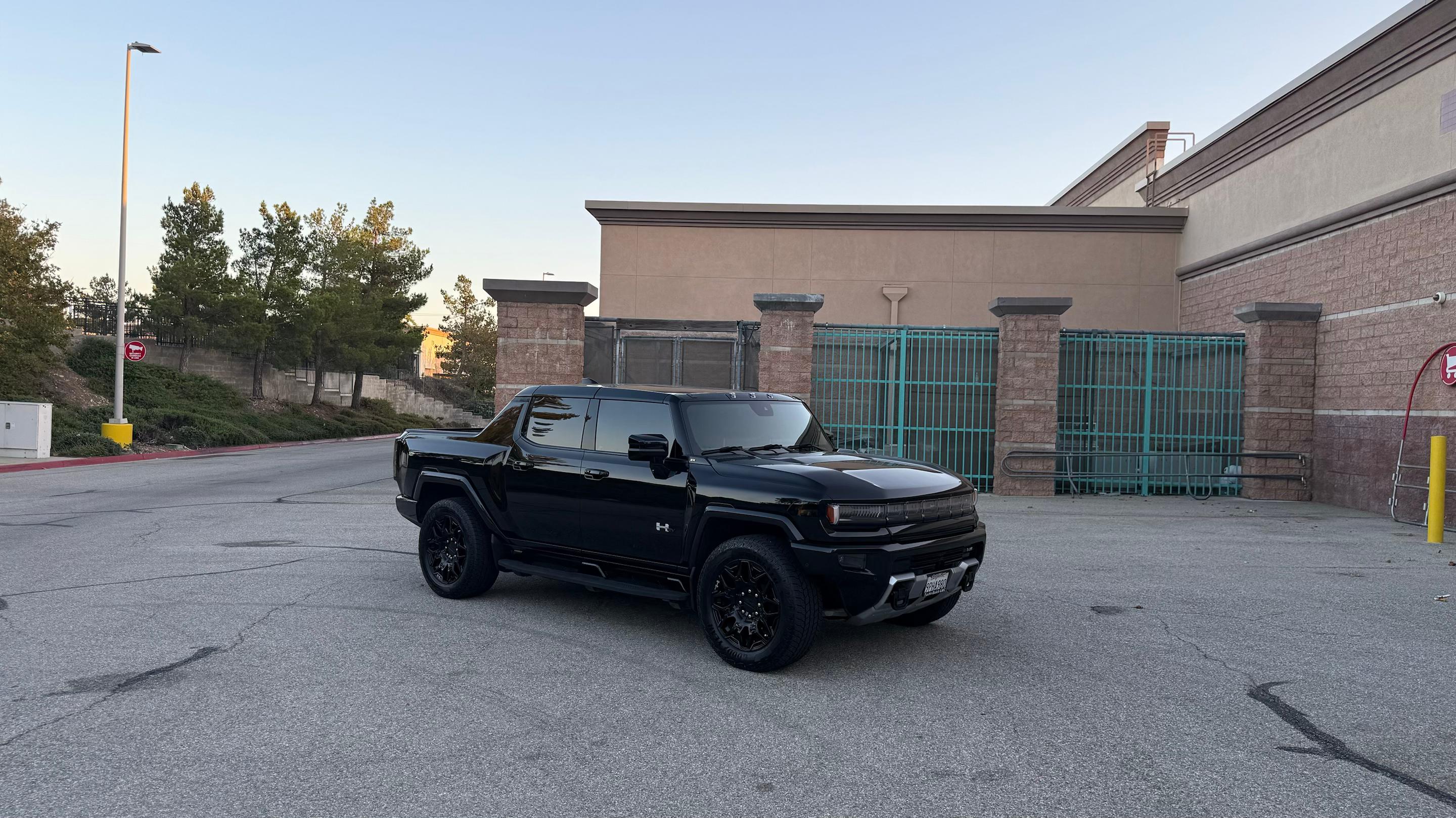GMC HUMMER EV 2025 in Fontana, CA
