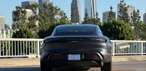 Porsche Taycan 2025