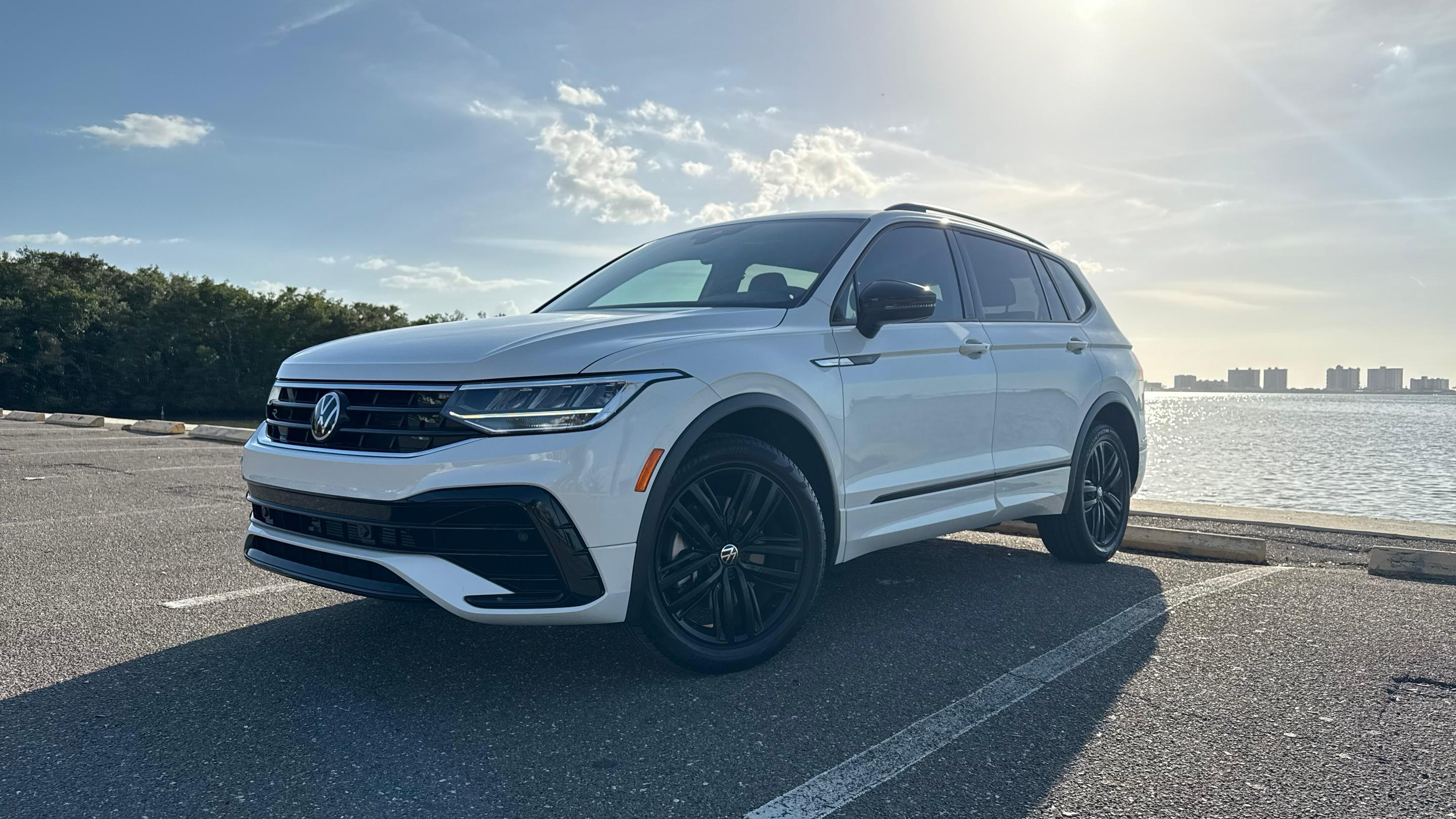 Volkswagen Tiguan 2022 in Largo, FL