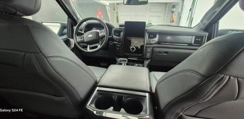Ford F-150 Lightning 2025