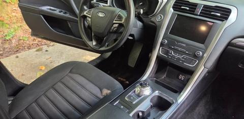 Ford Fusion Hybrid 2019