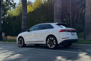 Audi Q8 car