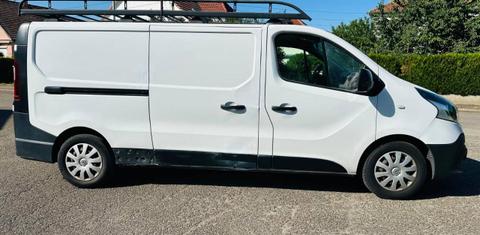 Renault TRAFIC III 2015