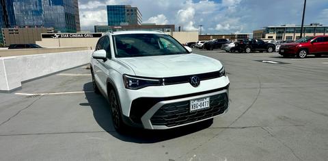Volkswagen Taos 2025