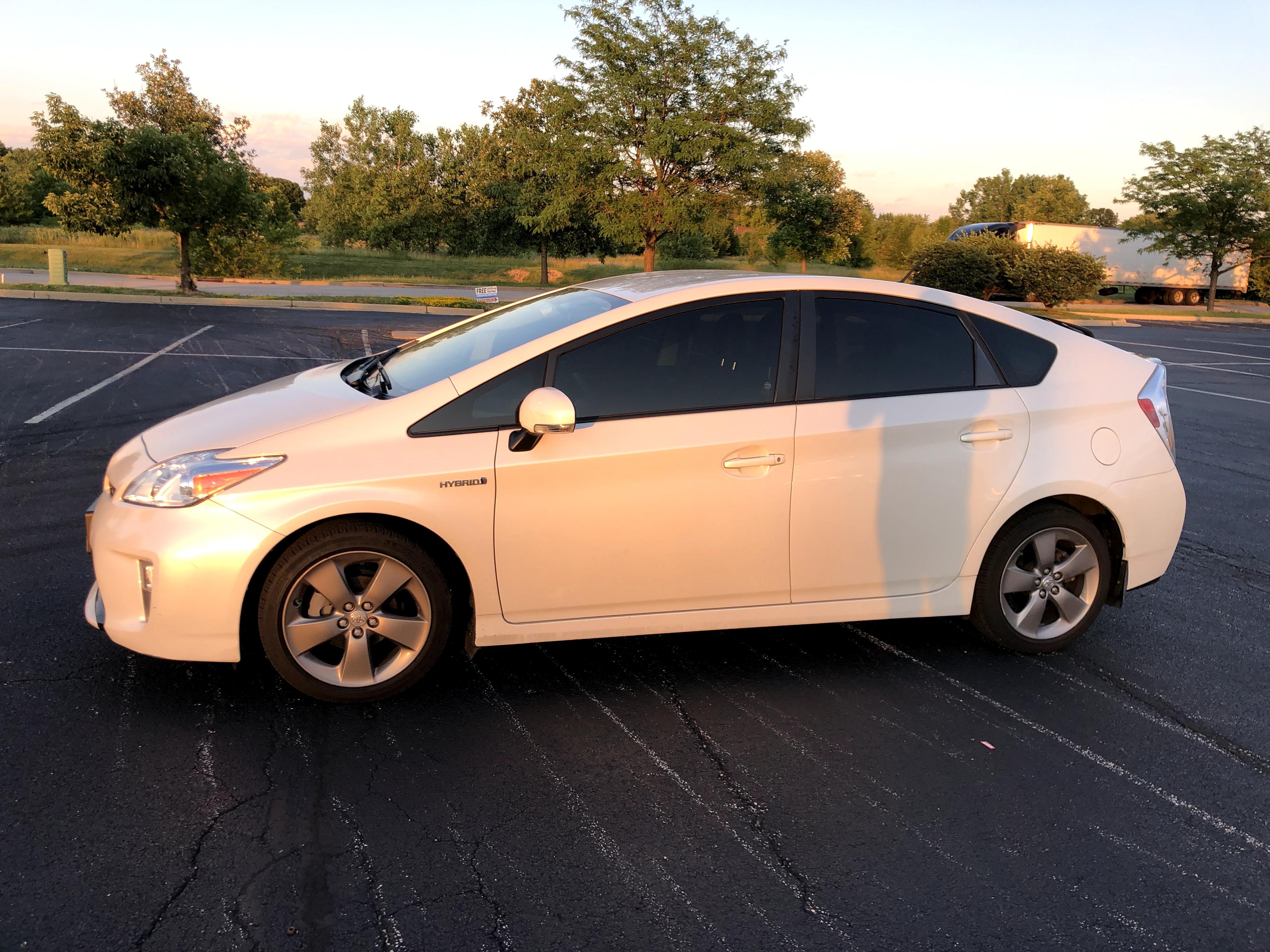 Toyota Prius 2015 in Aurora, IL