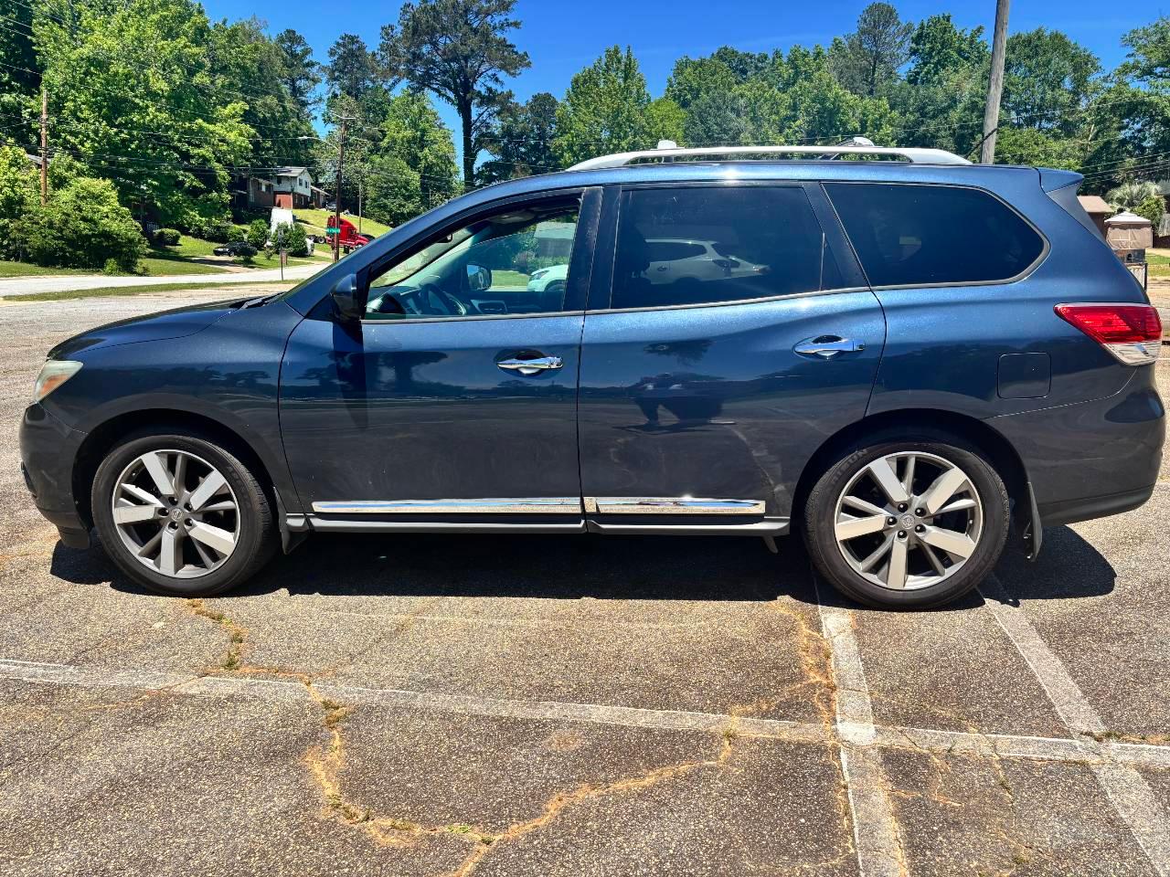 Nissan Pathfinder 2015 in 