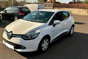 Renault CLIO IV SOCIETE 2013 à Toulouse