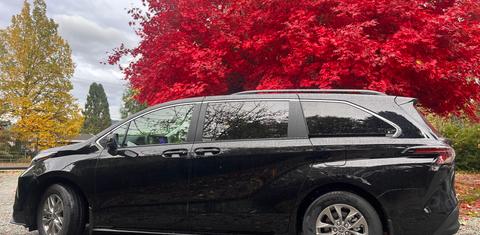 Toyota Sienna 2025