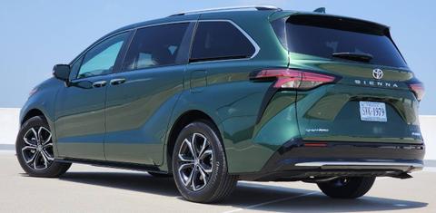 Toyota Sienna 2026