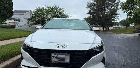 Hyundai Elantra 2023