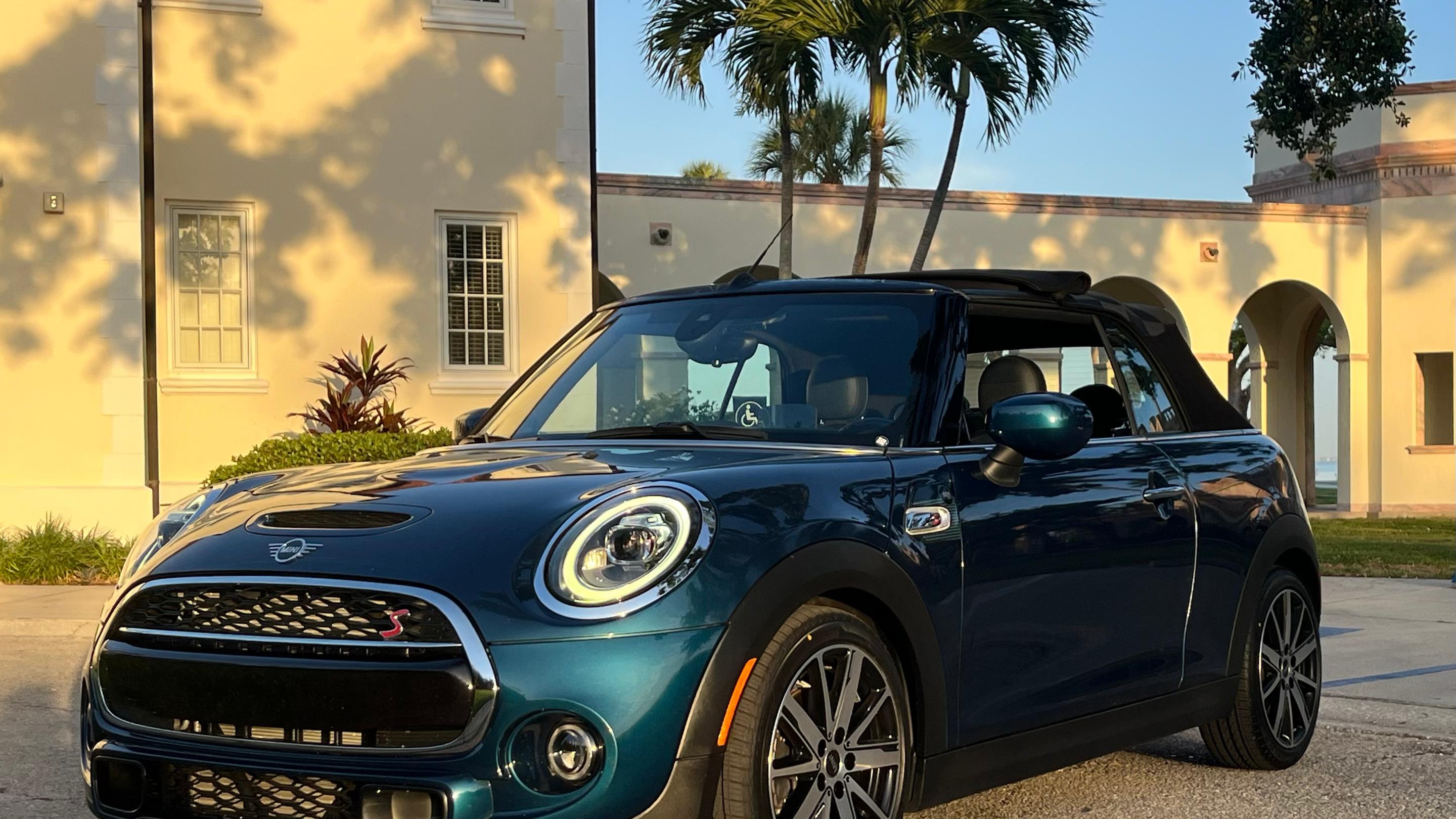 MINI Convertible 2021 in 