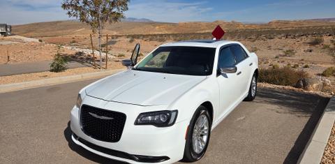 Chrysler 300 2019