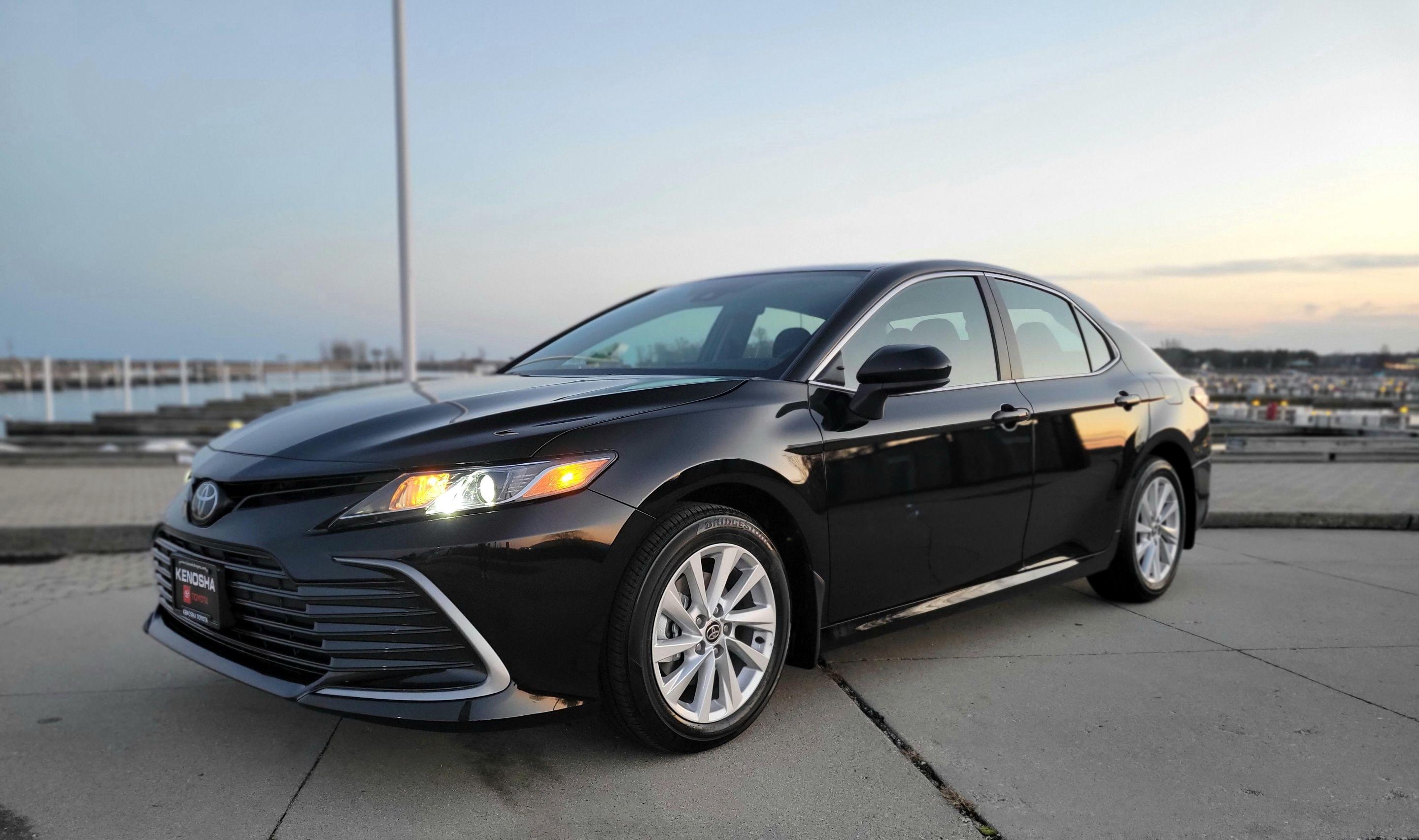 Toyota Camry 2024 in Chicago, IL