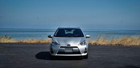 Toyota Prius c 2013