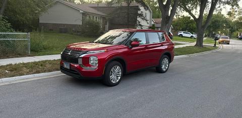 Mitsubishi Outlander 2024