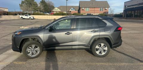 Toyota RAV4 Hybrid 2024
