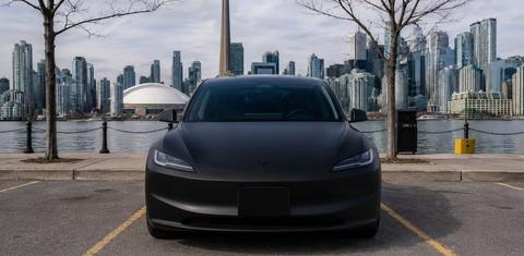 Tesla Model 3 2024