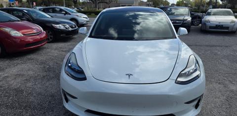 Tesla Model 3 2018