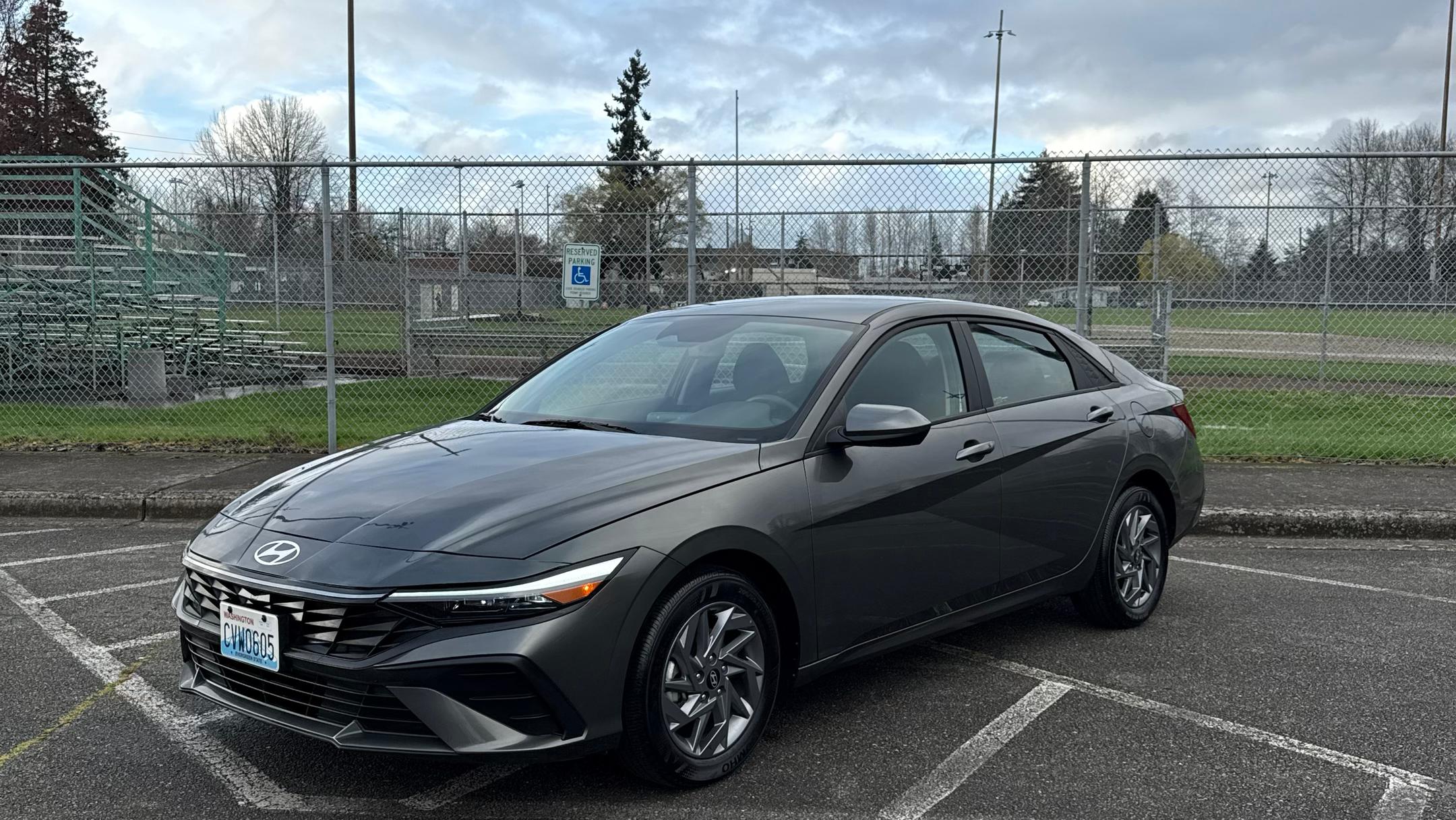 Hyundai Elantra 2024 in Kent, WA