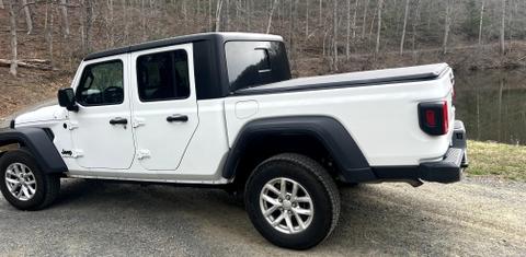 Jeep Gladiator 2023