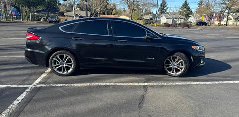 Ford Fusion Hybrid 2019