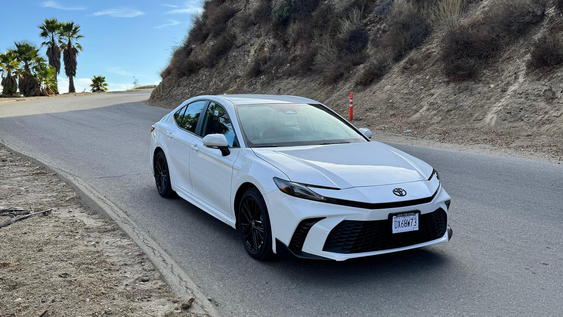 Toyota Camry Hybrid 2025 in 