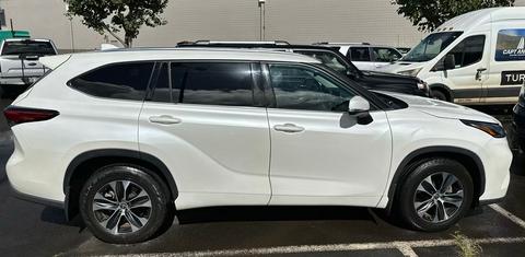 Toyota Highlander 2021