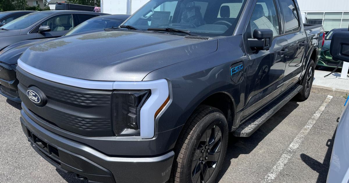 Ford F150 Lightning 2024 rental in Montréal, QC by 励为 黄. Turo