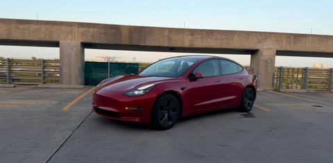 Tesla Model 3 2022