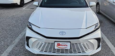 Toyota Camry Hybrid 2025