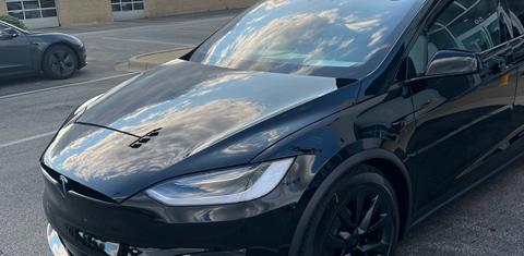 Tesla Model X 2022