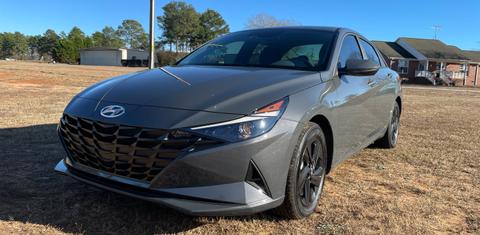Hyundai Elantra Hybrid 2023