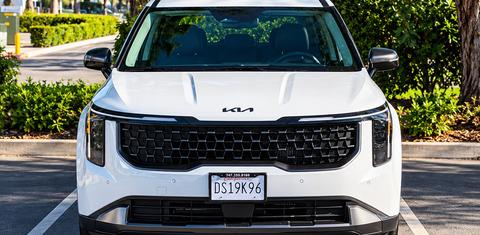 Kia Carnival Hybrid 2027