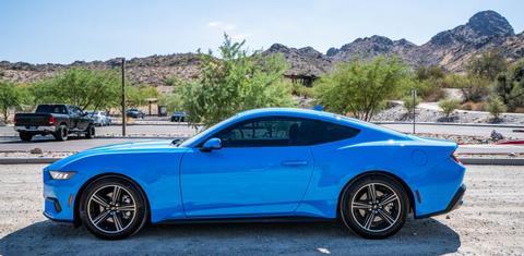 Ford Mustang 2024