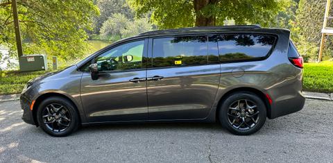 Chrysler Pacifica 2020