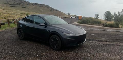 Tesla Model Y 2026