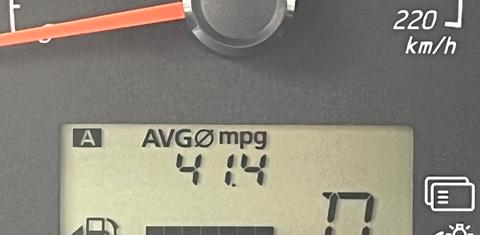 Mitsubishi Mirage 2024