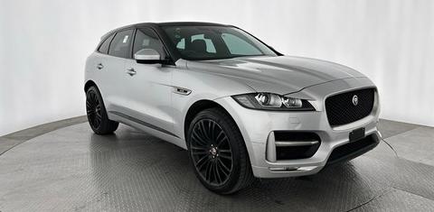 Jaguar F-PACE 2016