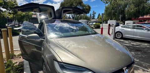 Tesla Model X 2016