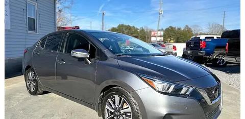 Nissan Versa 2021