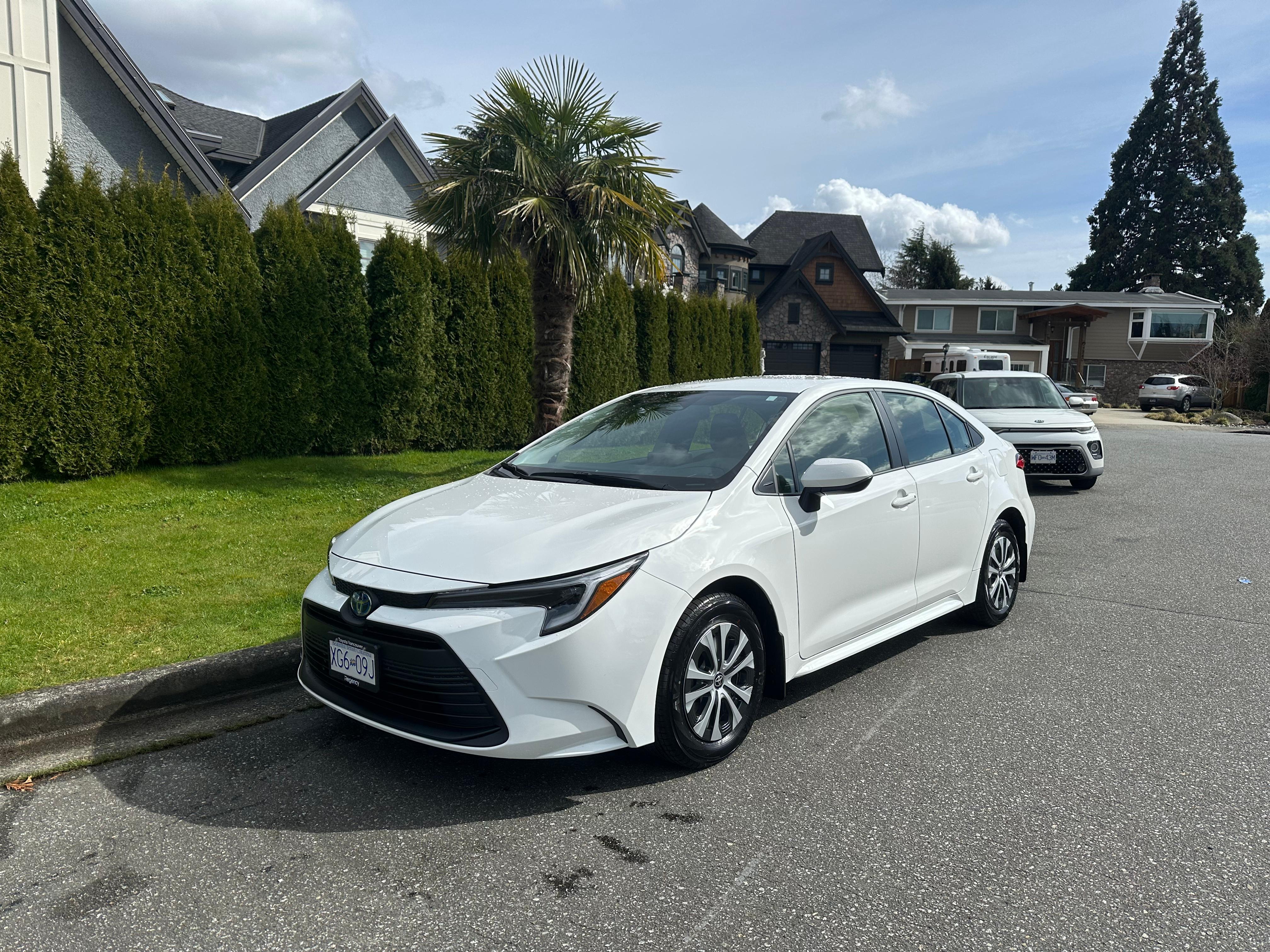 Toyota Corolla Hybrid 2025 in Richmond, BC