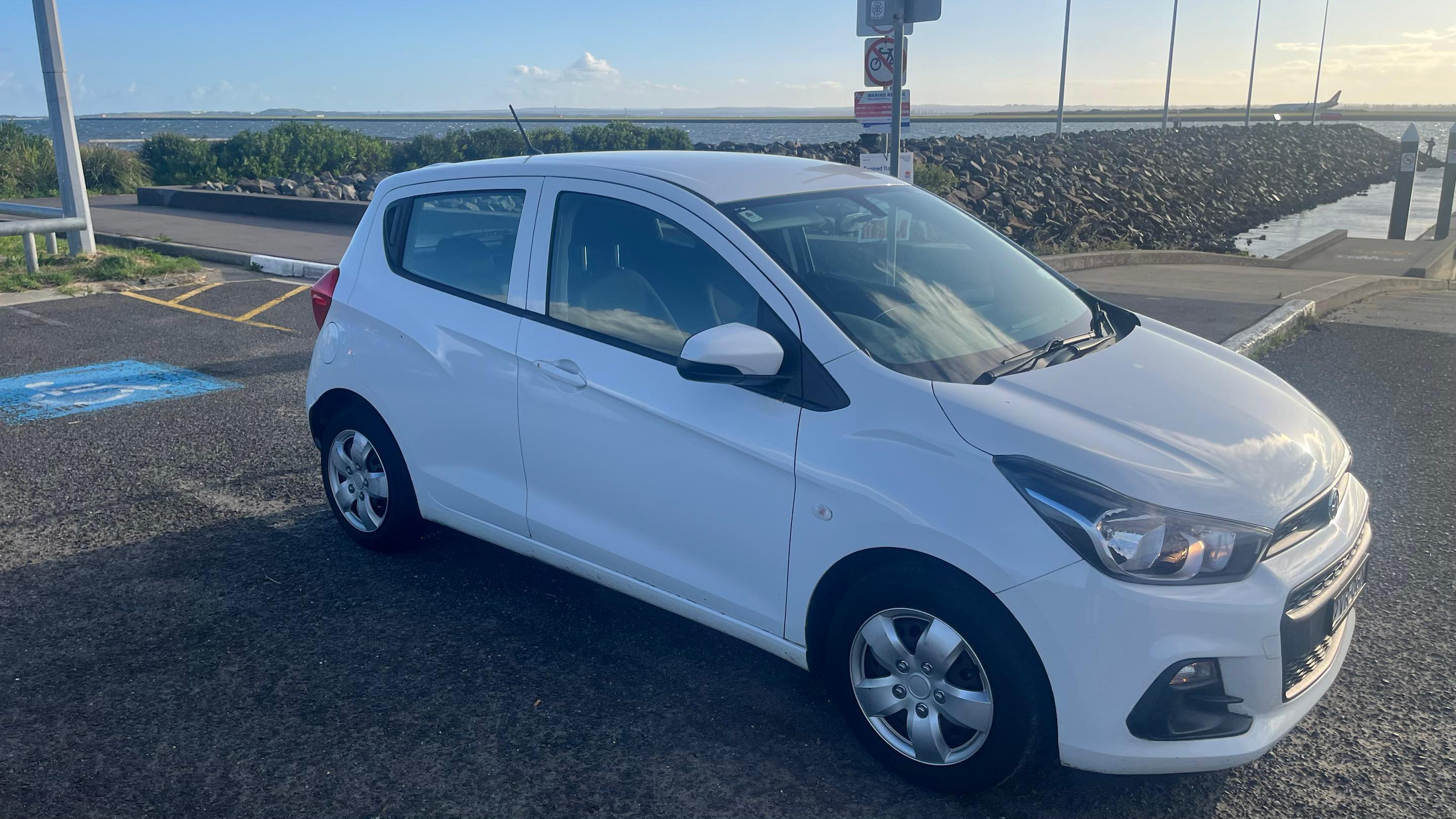 Holden SPARK 2018 in Wolli Creek
